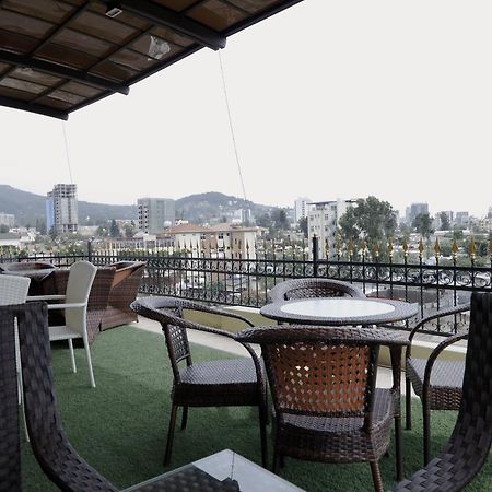Afropolitan Hotel Addis Abeba Esterno foto